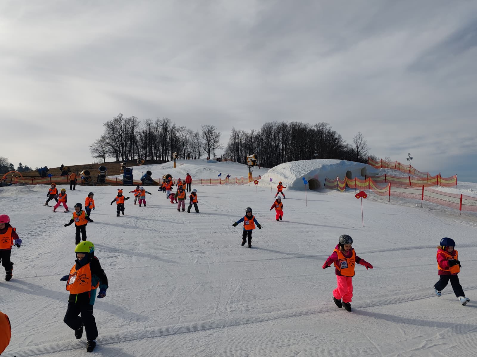 Skupinová výuka lyžování